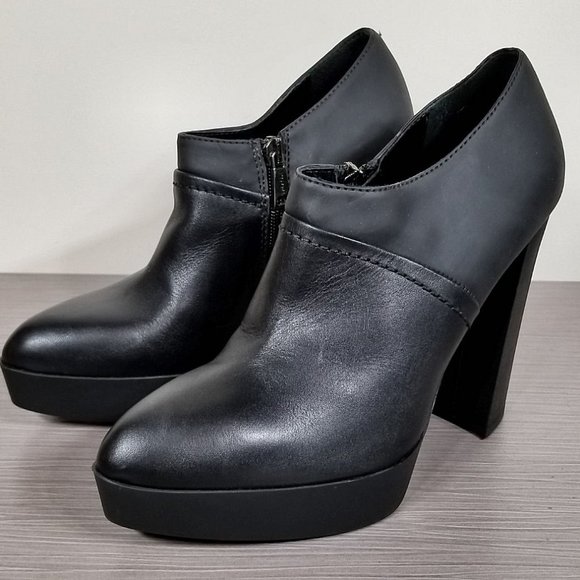 Tiff Platform Pump, Black Leather, Womens Size 9 / 39 - Picture 1 of 10